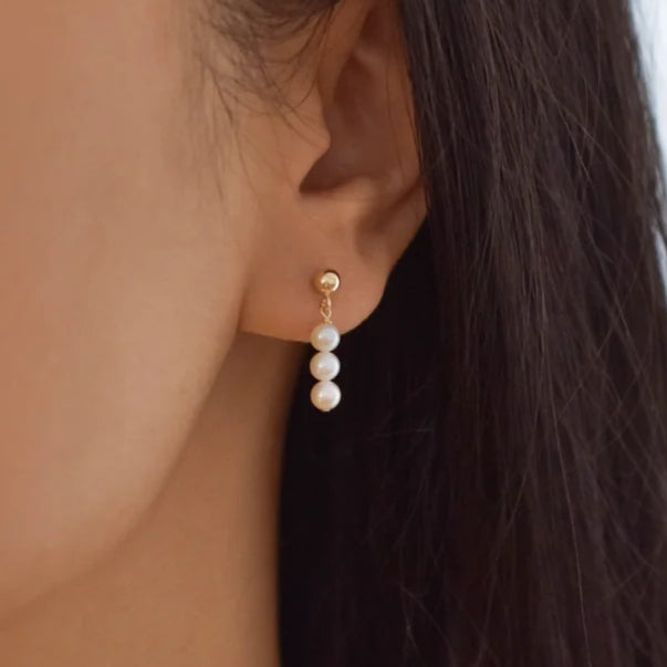 Maggie Pearl Drop Earrings - Zestello