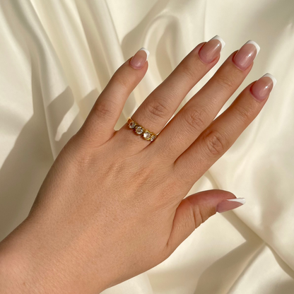 Stella Ring